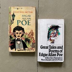 Great Tales and Poems of Edgar Allan Poe 2 Vintage Paperbacks Horror Spooky